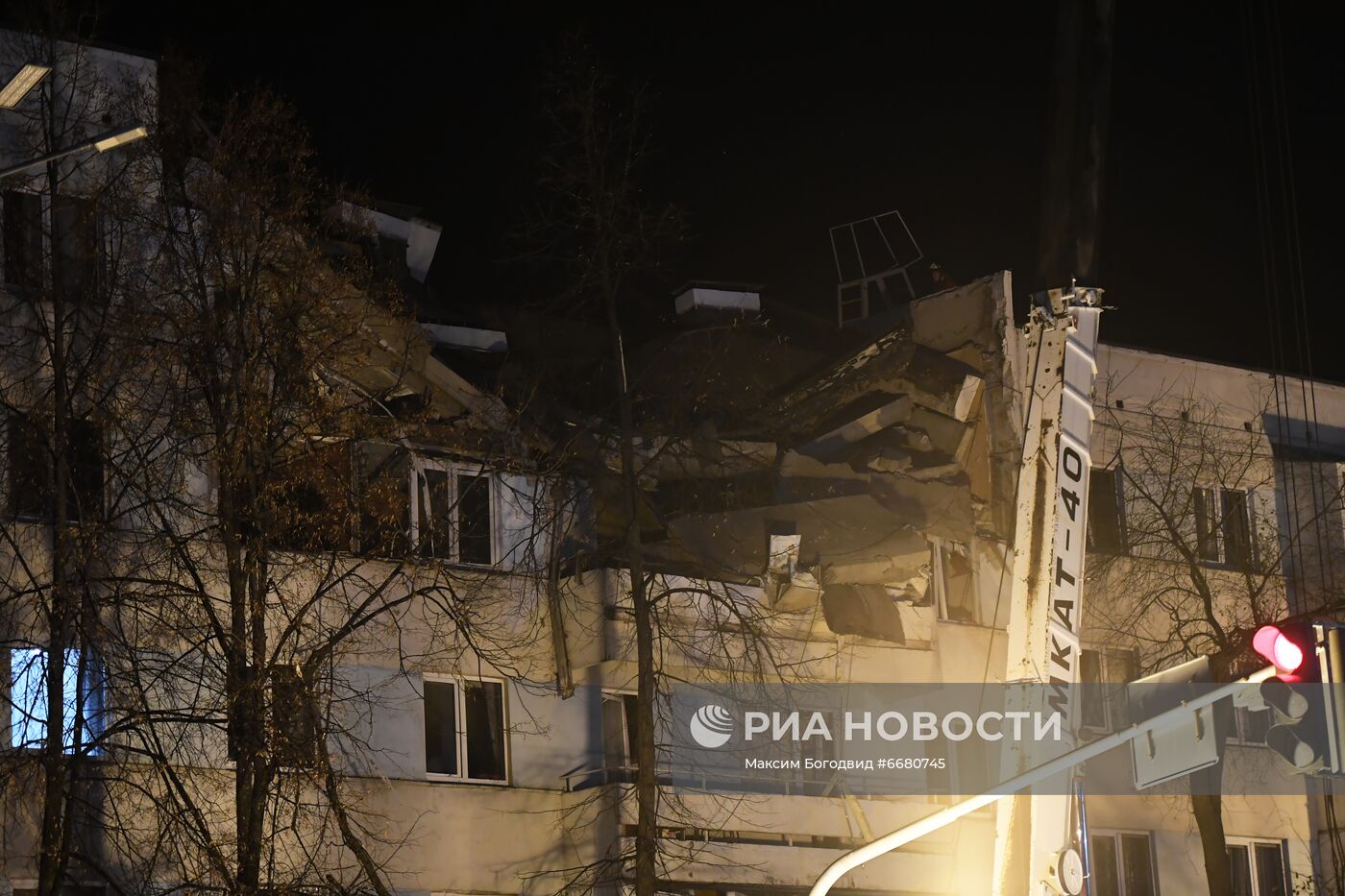 Взрыв в жилом доме в Набережных Челнах