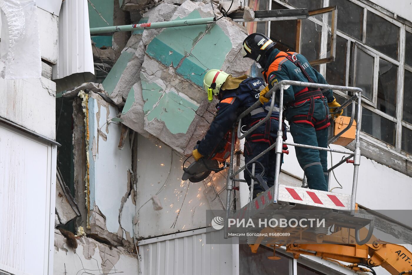 Взрыв в жилом доме в Набережных Челнах