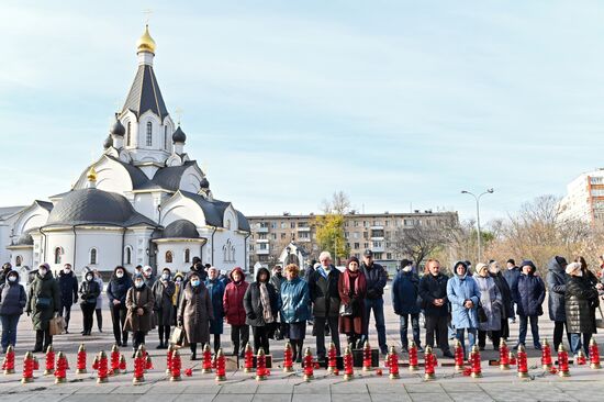 Памятные мероприятия у Театрального центра на Дубровке