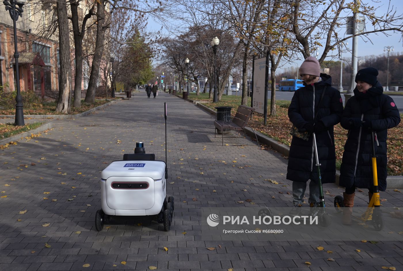 "Почта России" запускает доставку с помощью роботов Яндекса