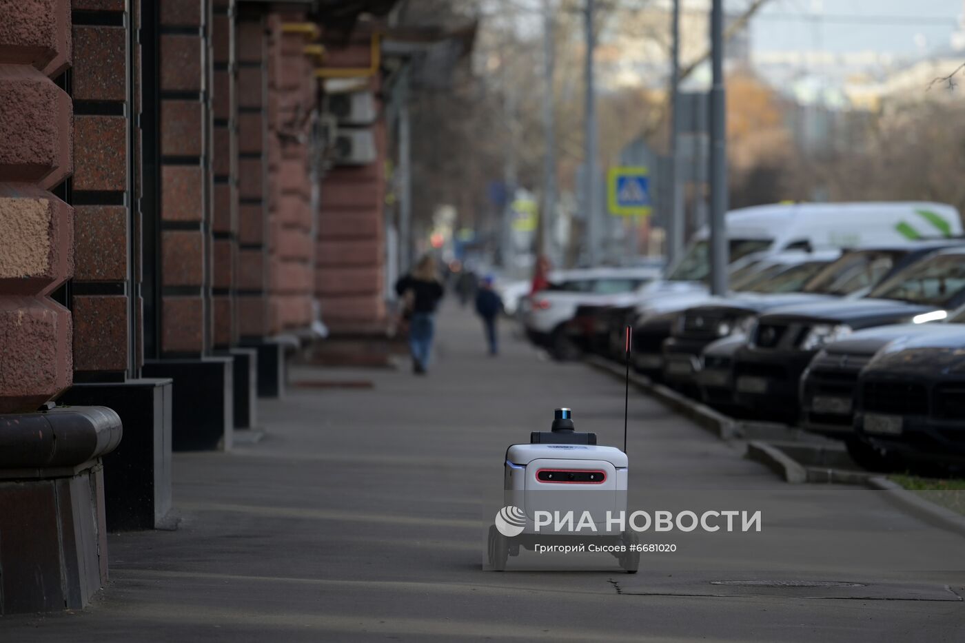 "Почта России" запускает доставку с помощью роботов Яндекса