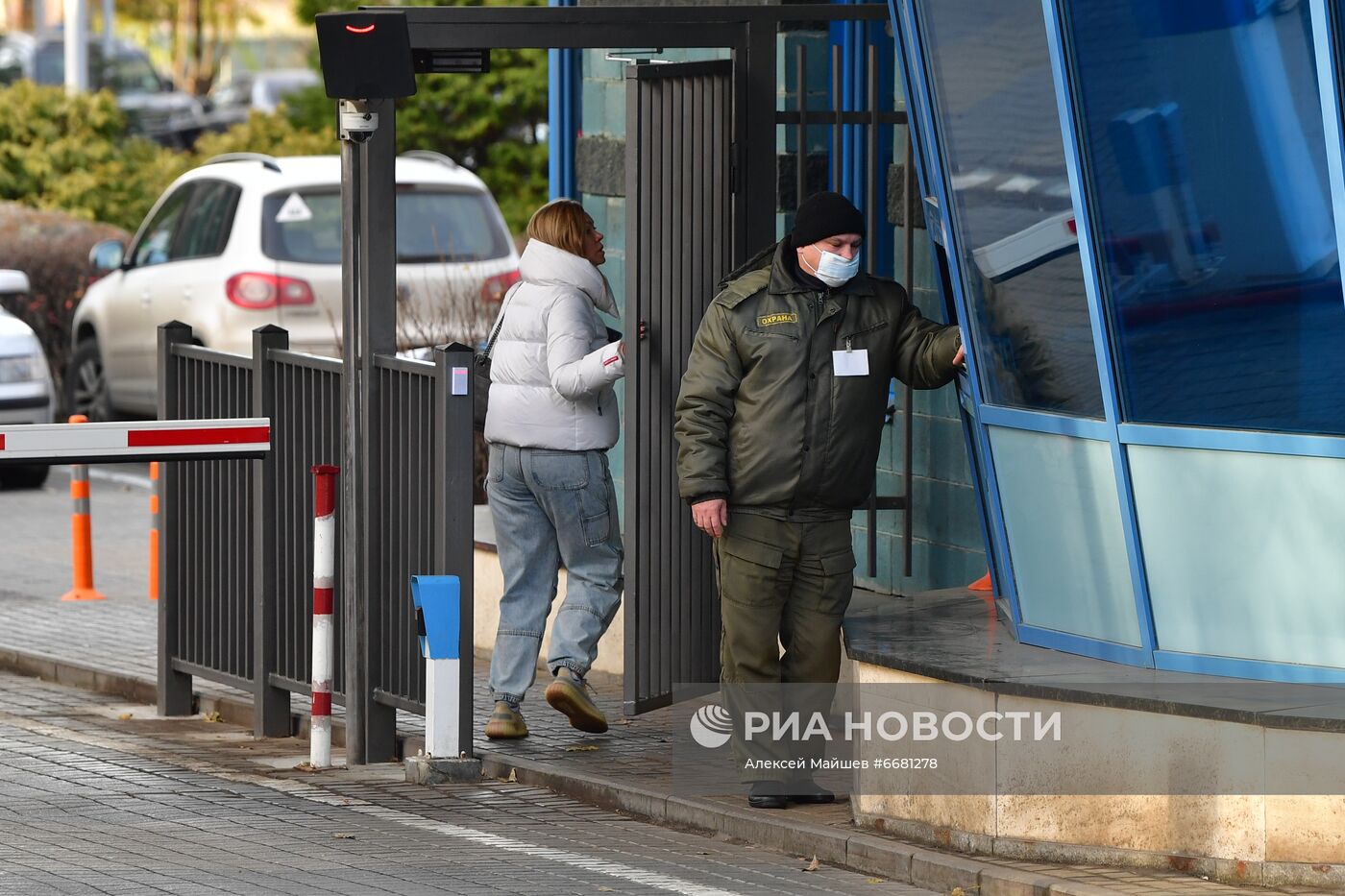 В Москве убили бывшего топ-менеджера "Смоленского банка" и членов его семьи