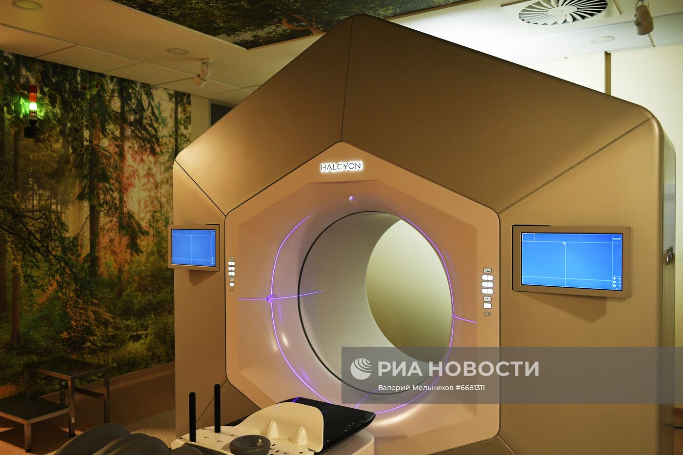 Открытие онкологического центра "Институт ядерной медицины"