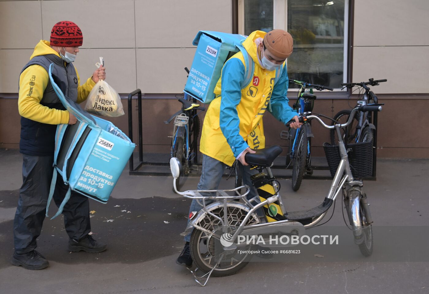 Работа сервиса "Яндекс.Лавка" в Москве