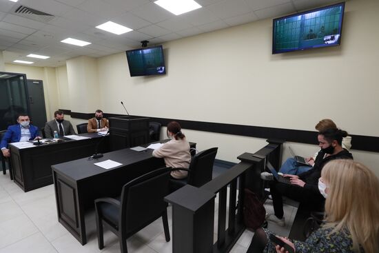 Рассмотрение жалобы на арест калининградских врачей, обвиняемых в смерти младенца