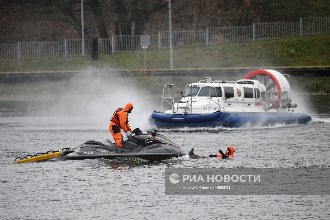 Водные спасатели готовятся к зимнему периоду