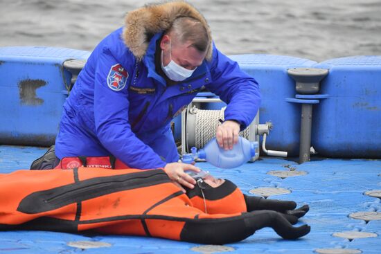 Водные спасатели готовятся к зимнему периоду