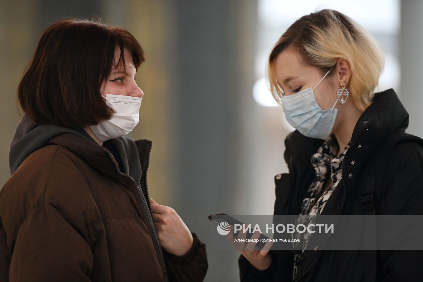 Проверка соблюдения масочного режима в Новосибирске