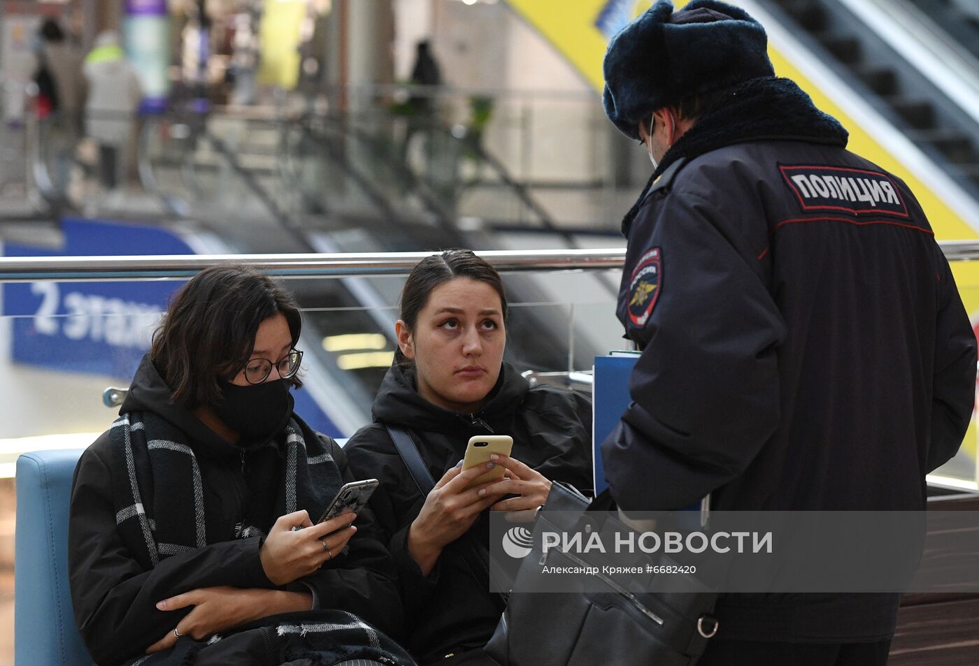 Проверка соблюдения масочного режима в Новосибирске