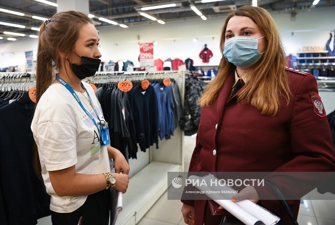 Проверка соблюдения масочного режима в Новосибирске