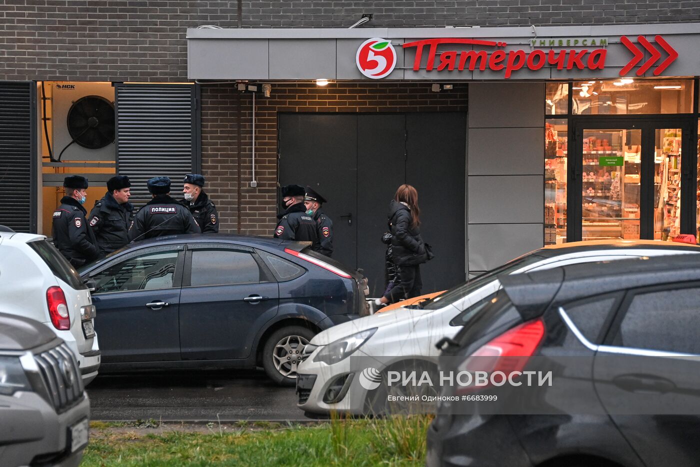 Ситуация с мигрантами в Сосенском поселении