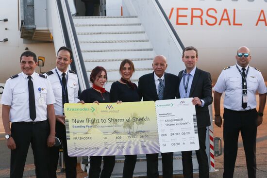 Встреча первого рейса авиакомпании Almasria Universal Airlines из Шарм-эль-Шейха в Краснодаре