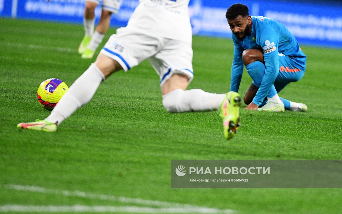 Футбол. РПЛ. Матч "Зенит" - "Динамо"