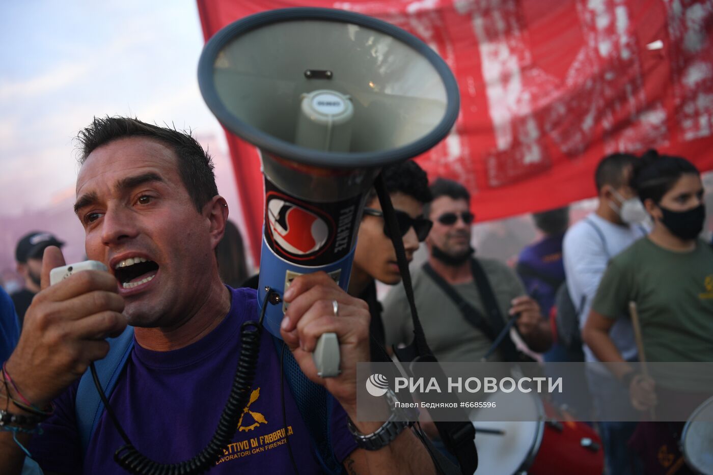 Акция протеста в Риме, приуроченная к саммиту G20