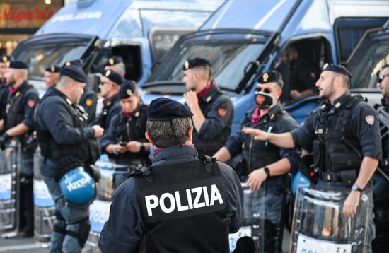 Акция протеста в Риме, приуроченная к саммиту G20