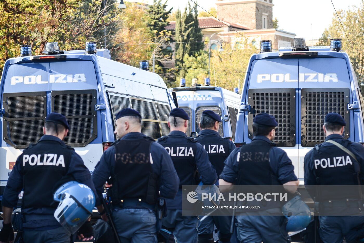 Акция протеста в Риме, приуроченная к саммиту G20