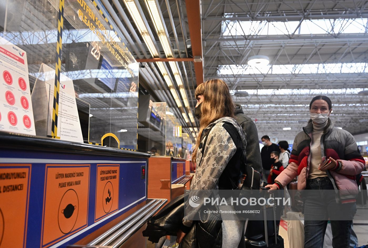 Работа аэропорта Антальи