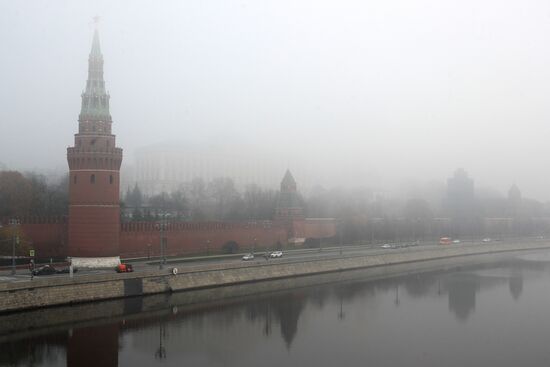 Туман в Москве