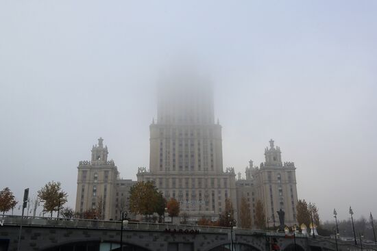 Туман в Москве