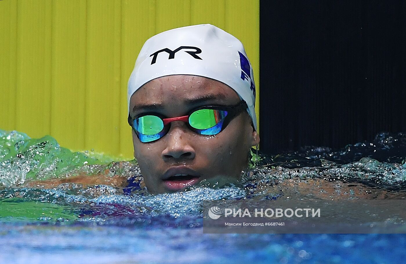 Плавание. Чемпионат Европы. Первый день