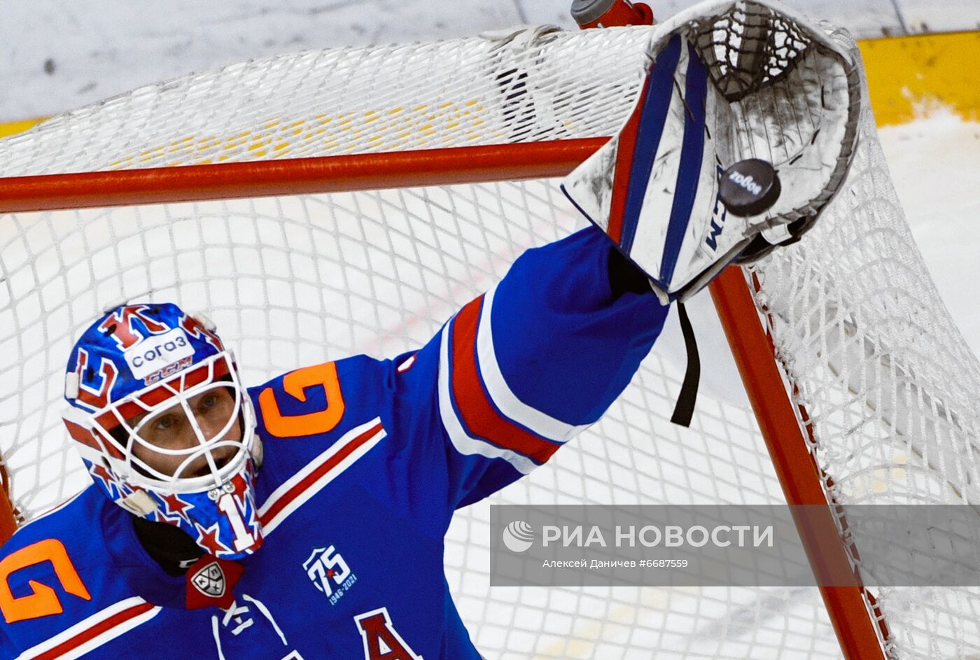 Хоккей. КХЛ. Матч СКА - "Металлург"