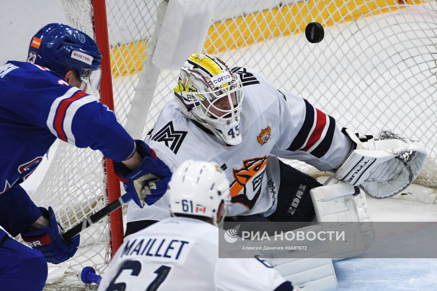 Хоккей. КХЛ. Матч СКА - "Металлург"