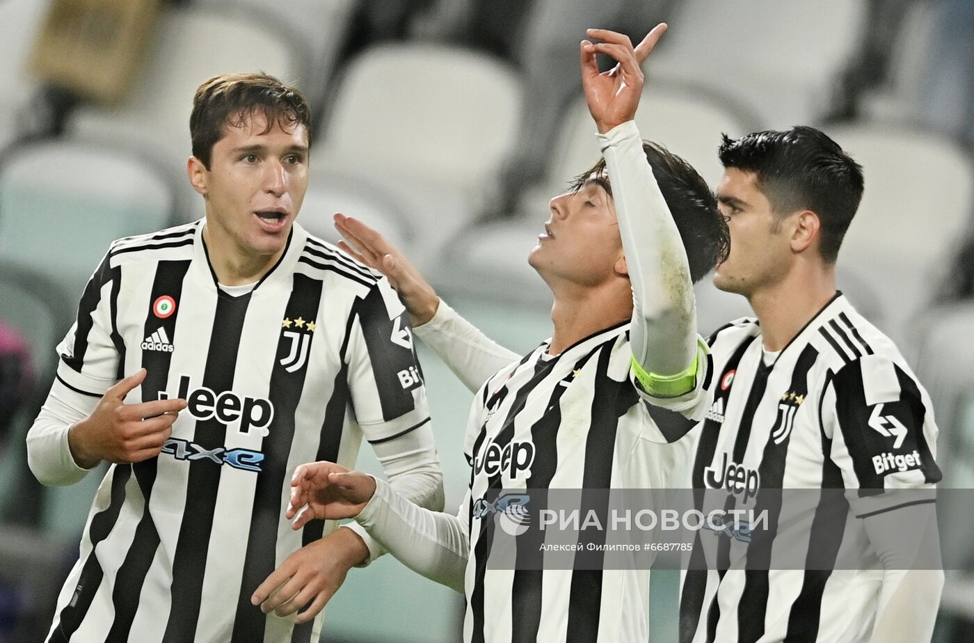 Футбол. Лига чемпионов. Матч "Ювентус" - "Зенит"