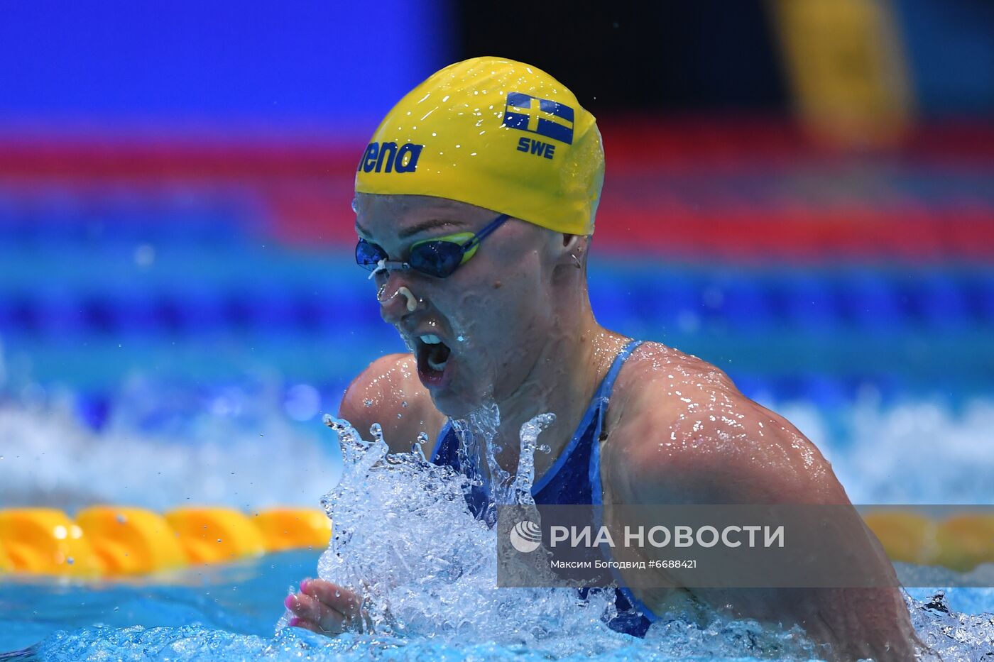 Плавание. Чемпионат Европы. Второй день