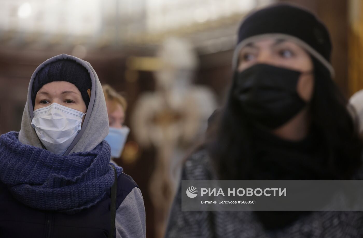 Божественная литургия в праздник Казанской иконы Божией Матери