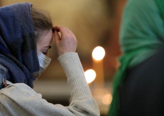 Божественная литургия в праздник Казанской иконы Божией Матери