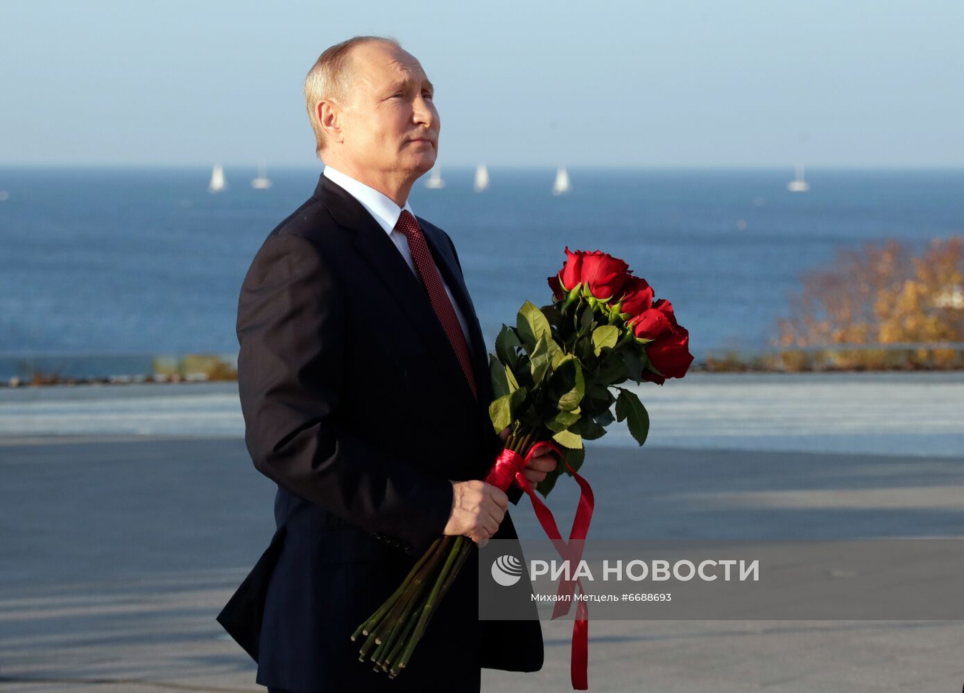 Рабочая поездка президента РФ В. Путина в Крым