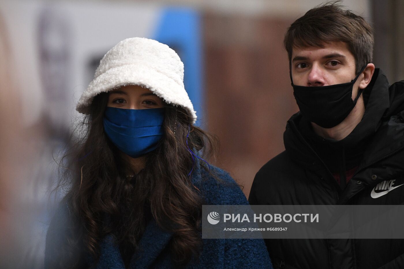 Рейд по соблюдению масочного режима в метрополитене 