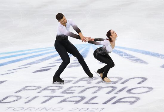 Фигурное катание. III этап Гран-при. Пары. Произвольная программа