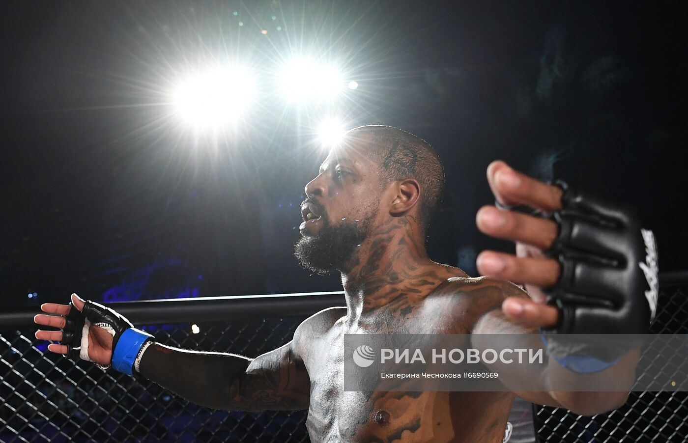 ММА турнир PARUS Fight Championship