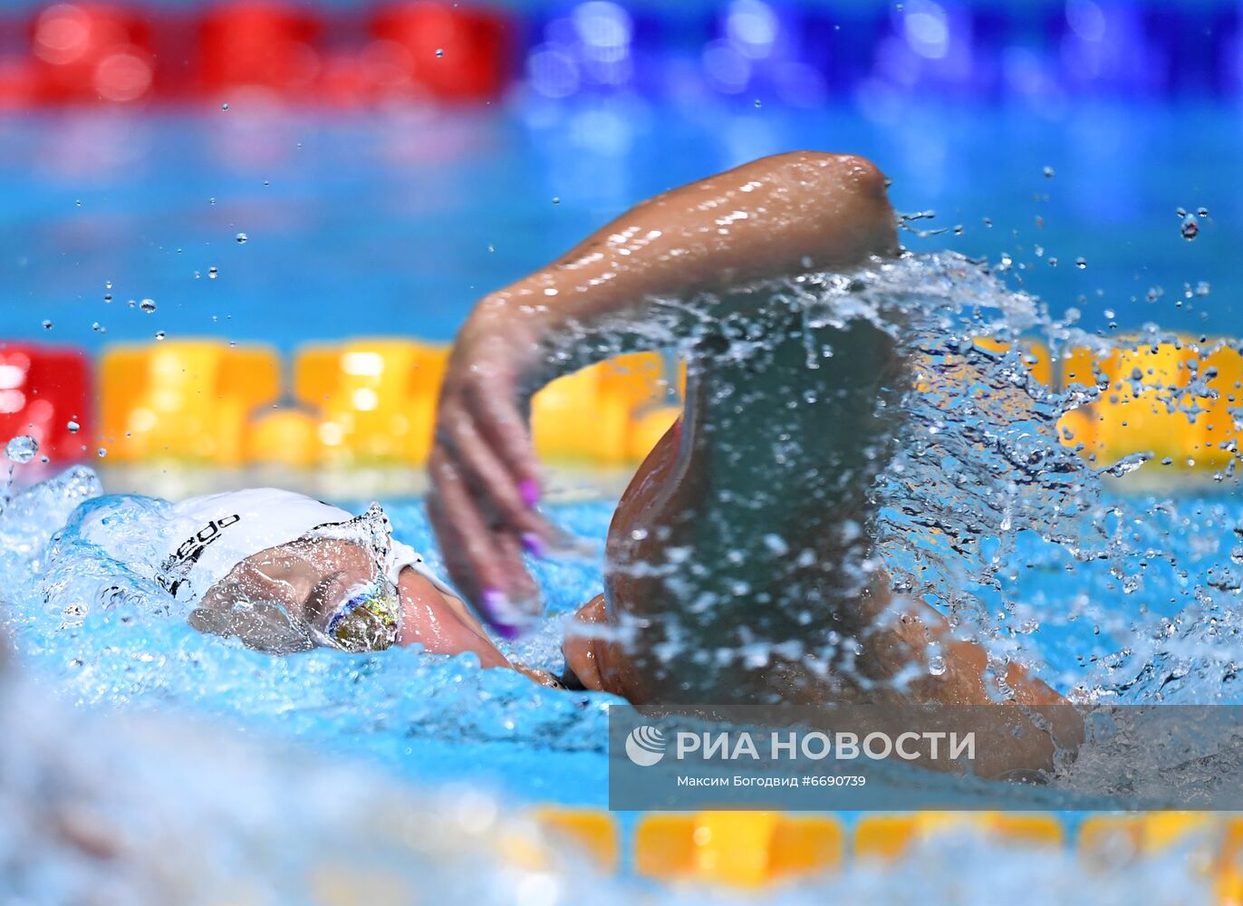 Плавание. Чемпионат Европы. Шестой день