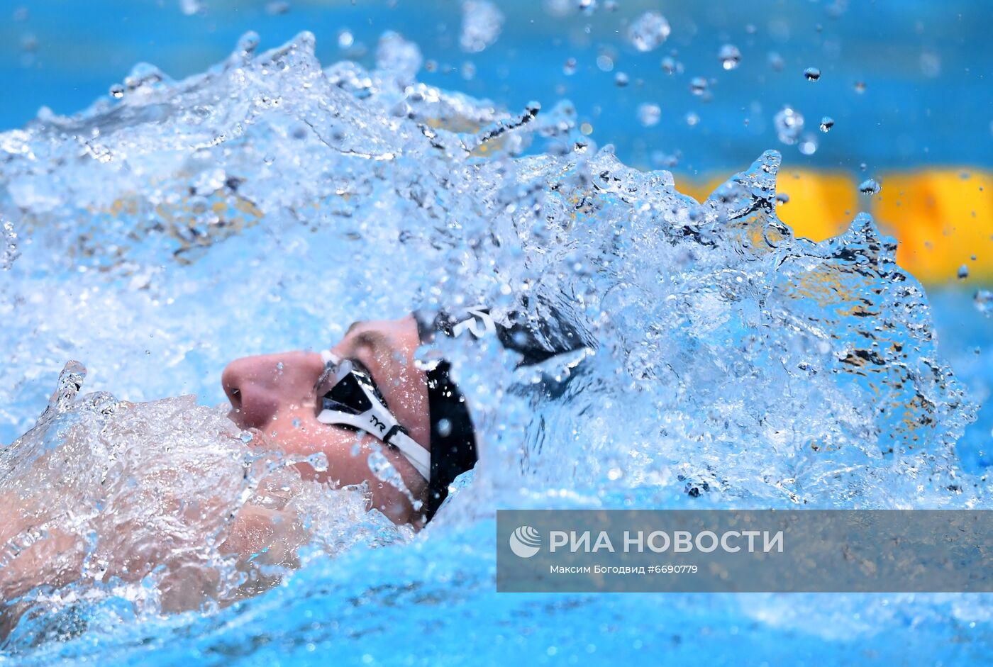 Плавание. Чемпионат Европы. Шестой день