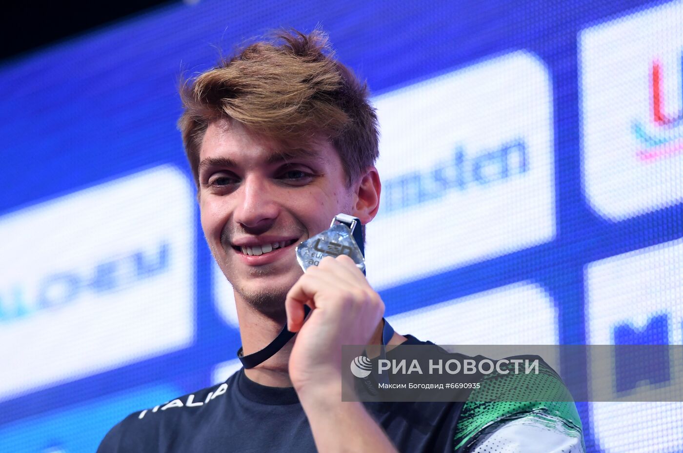 Плавание. Чемпионат Европы. Шестой день