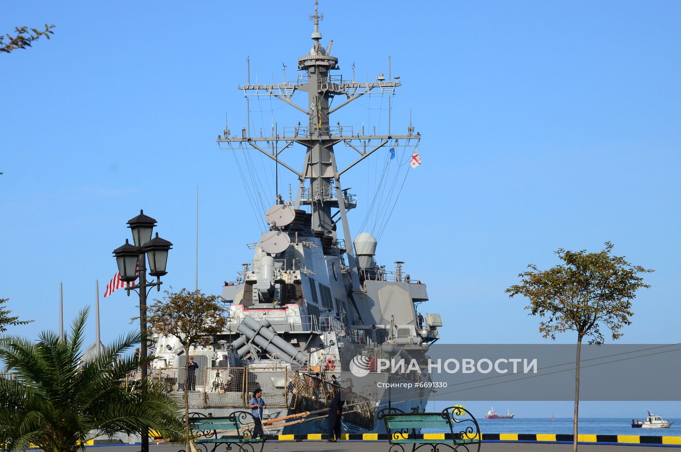 Корабли ВМС США вошли в порт Батуми