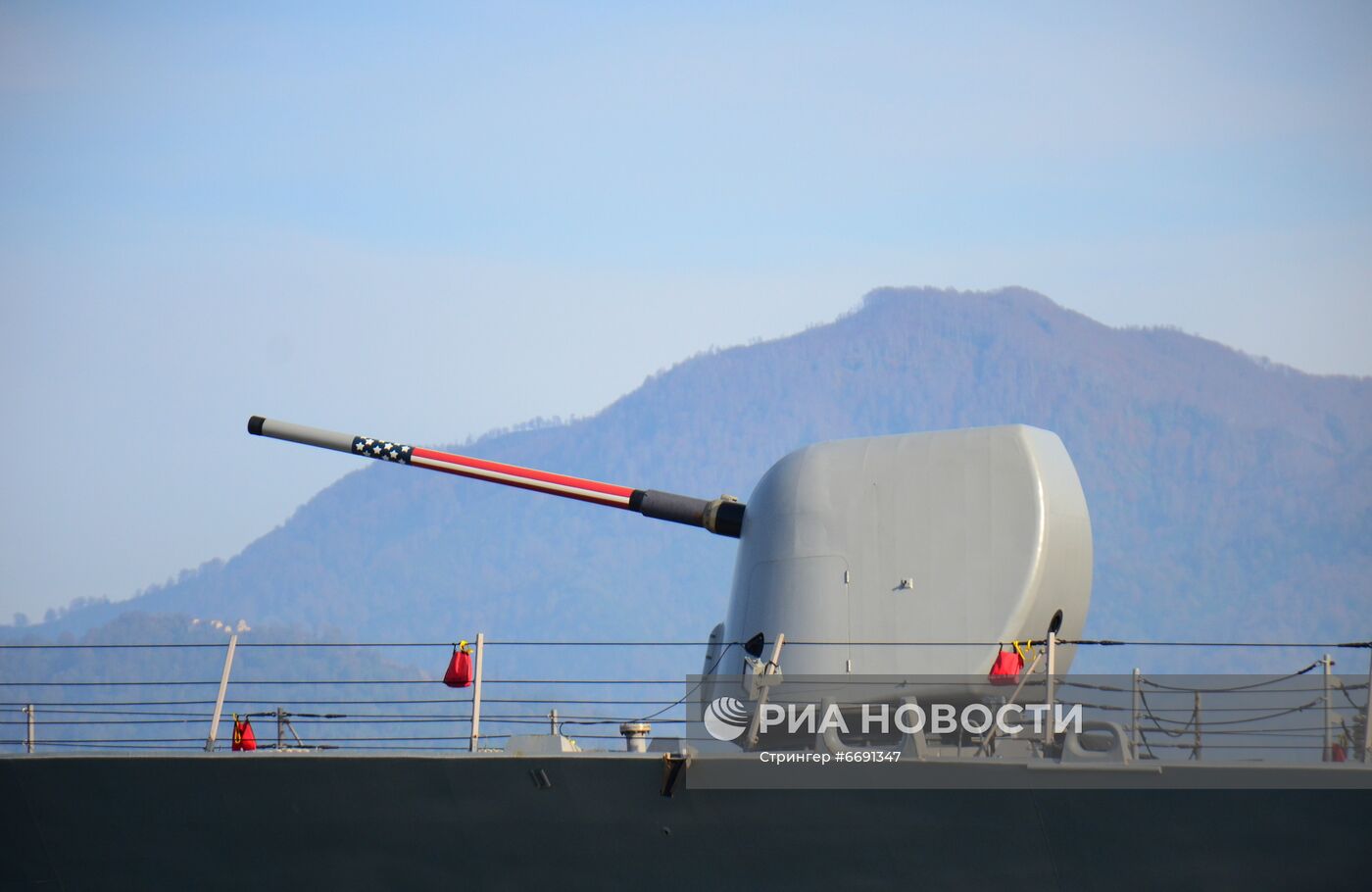 Корабли ВМС США вошли в порт Батуми