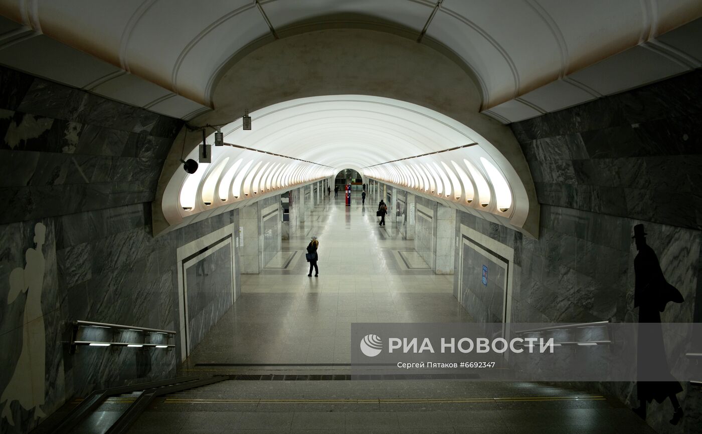 Станция метро "Достоевская" в Москве