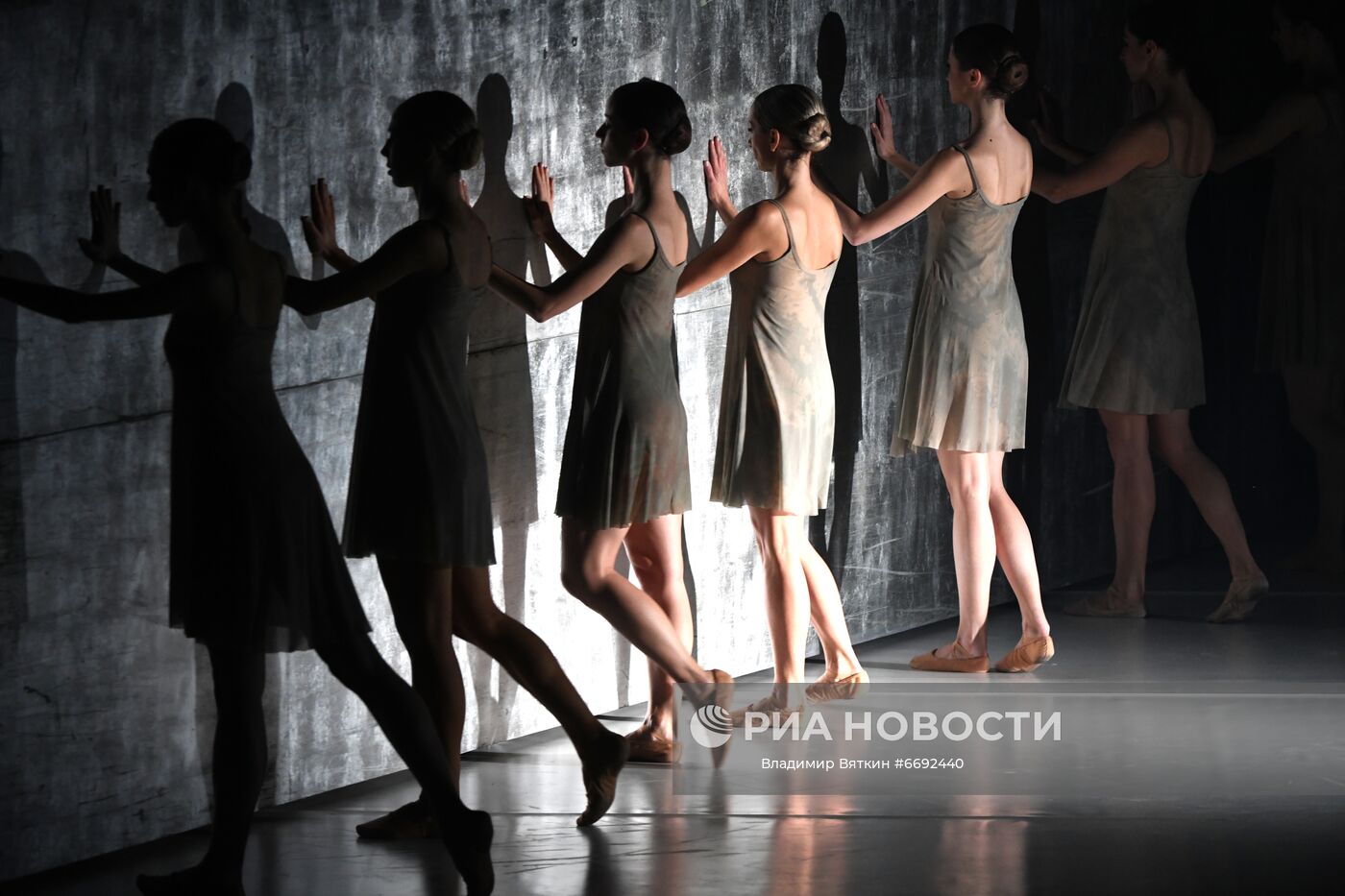 Балет "Ловцы снов. Хазарский словарь"