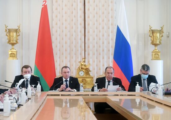 Заседание коллегий МИД России и МИД Белоруссии с участием С. Лаврова и В. Макея