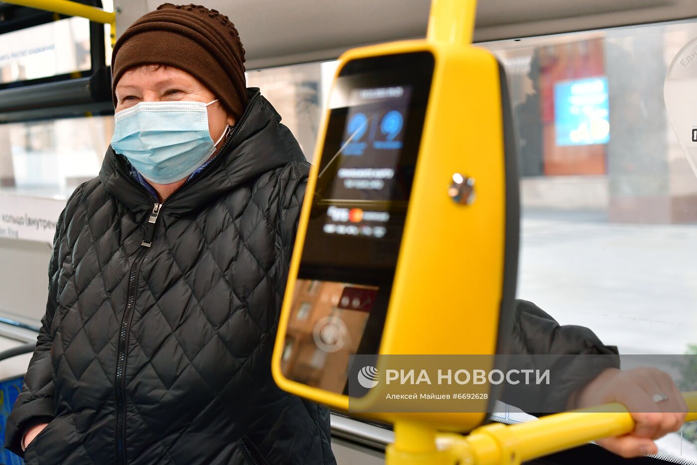 Контроль соблюдения масочного режима пассажирами в общественном транспорте 