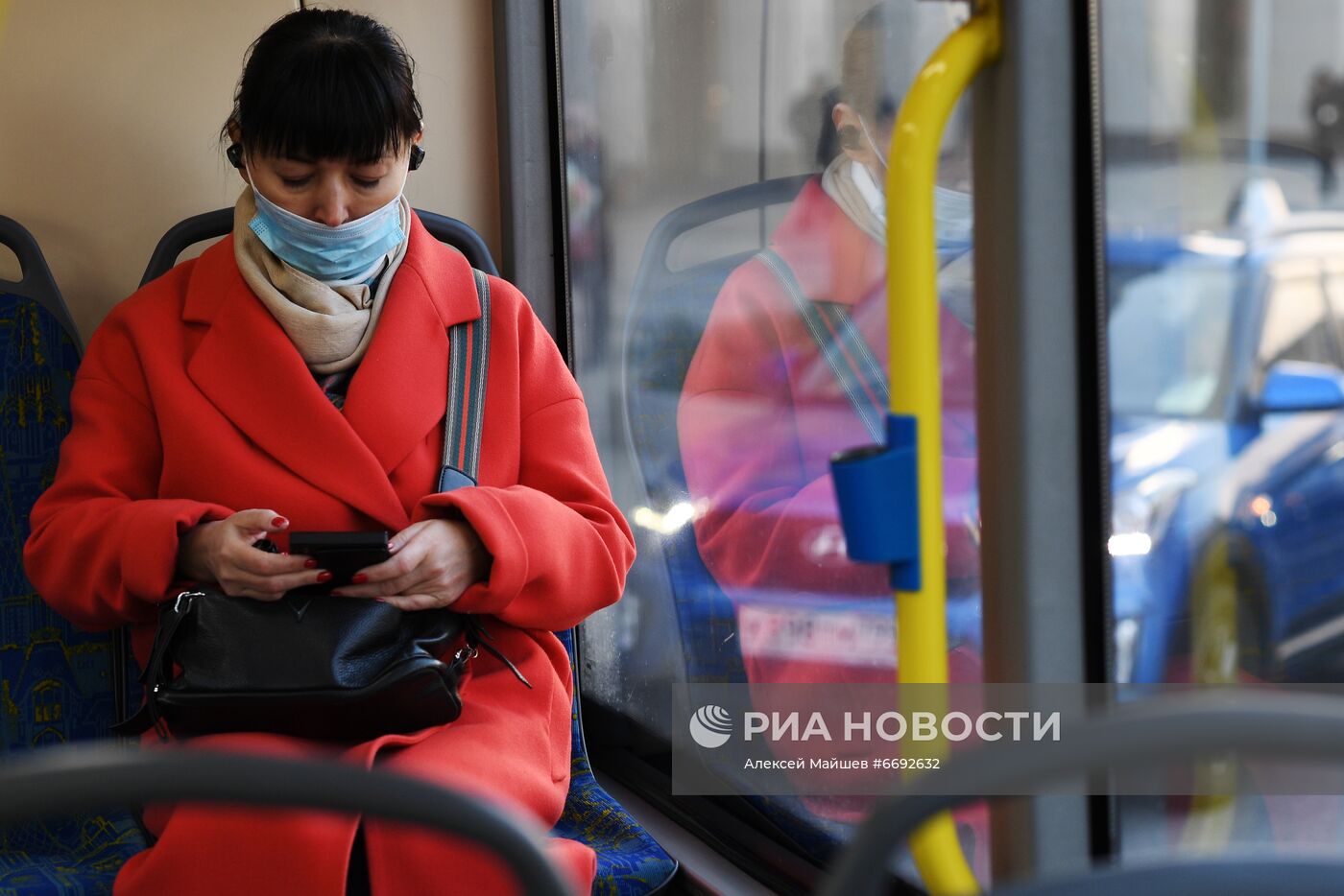 Контроль соблюдения масочного режима пассажирами в общественном транспорте 