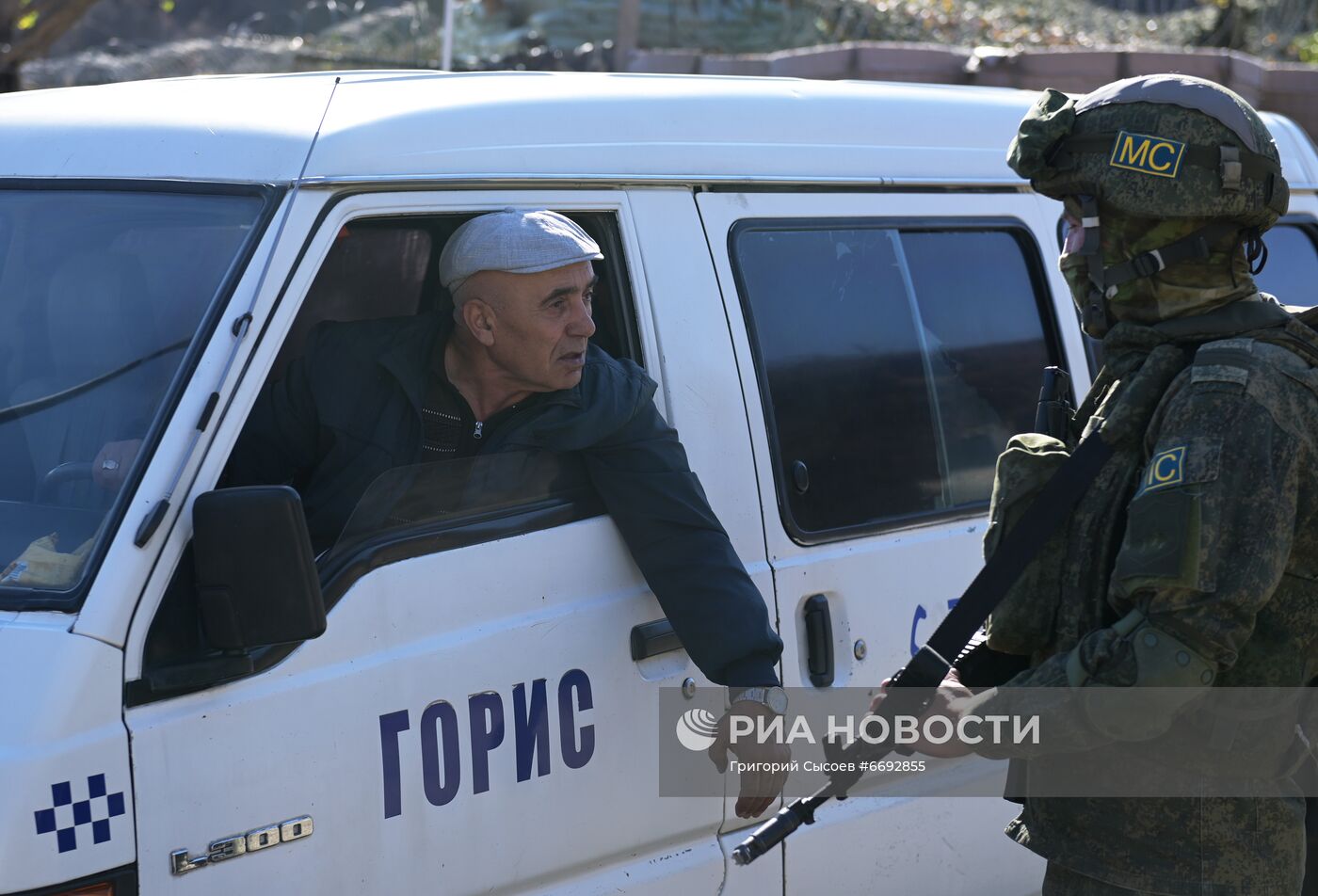 Работа российского миротворческого контингента в Нагорном Карабахе