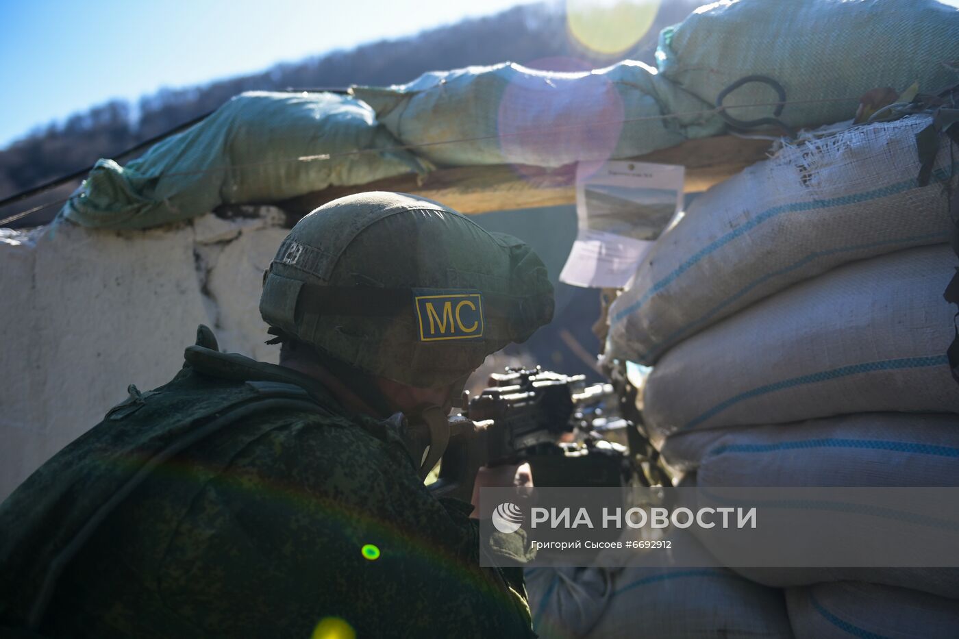 Работа российского миротворческого контингента в Нагорном Карабахе