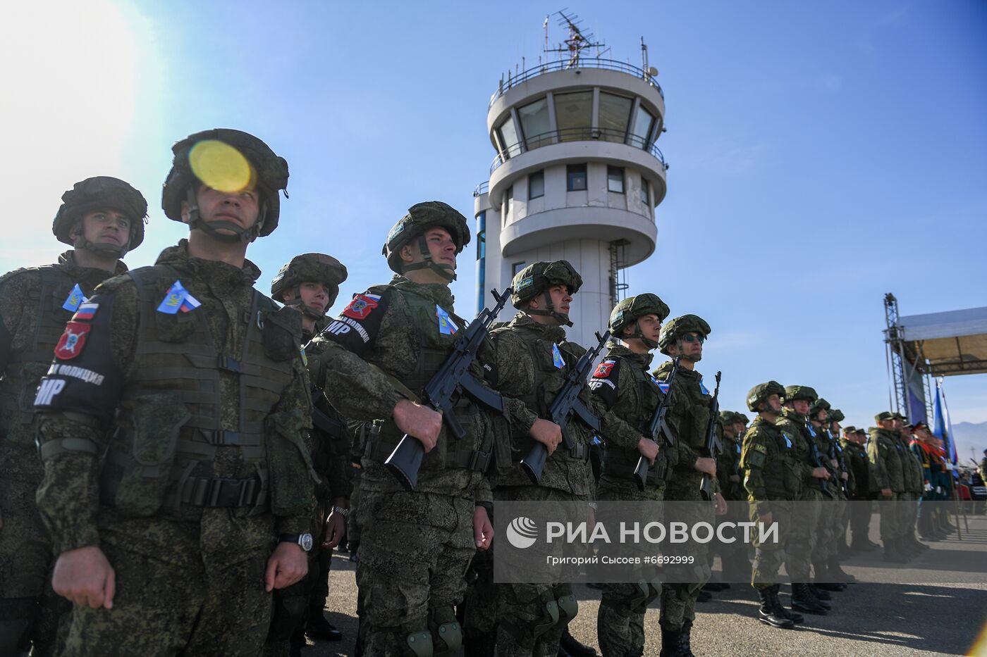 Работа российского миротворческого контингента в Нагорном Карабахе