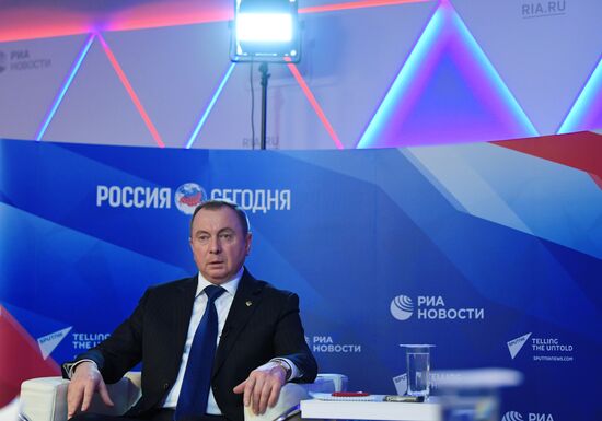 Интервью главы МИД Белоруссии В. Макея РИА Новости