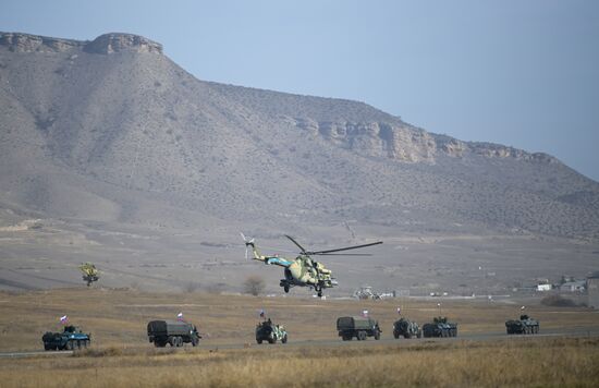 Работа российского миротворческого контингента в Нагорном Карабахе