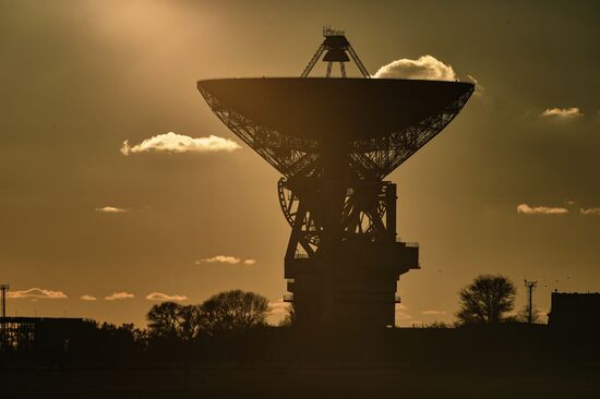 Радиотелескоп РТ-70 в Крыму